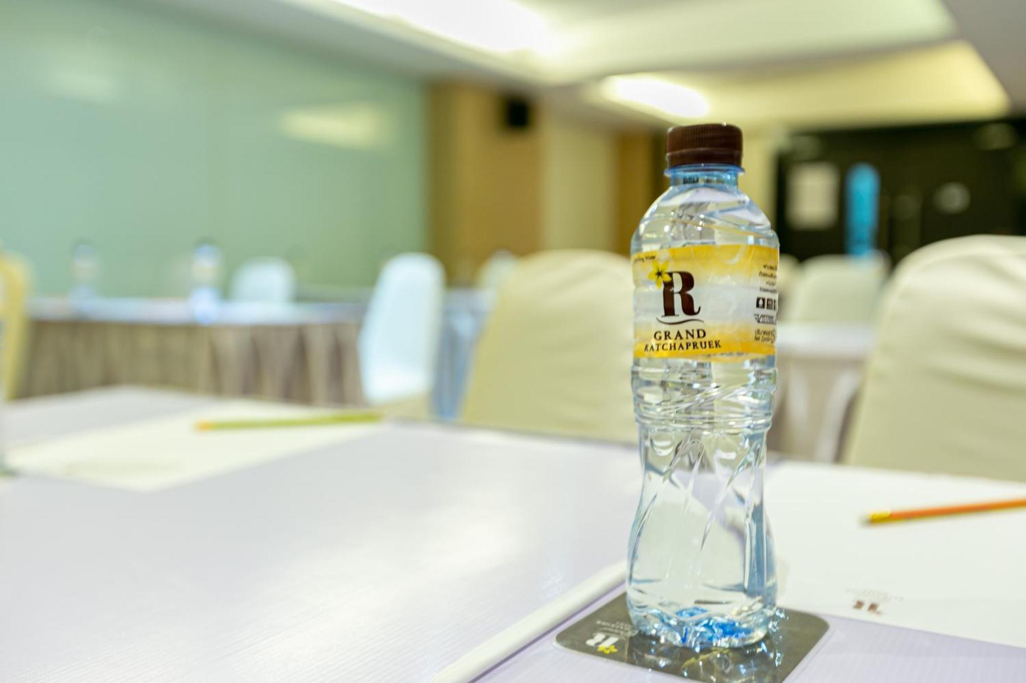 Grand Ratchapruek Hotel Pak Kret Esterno foto