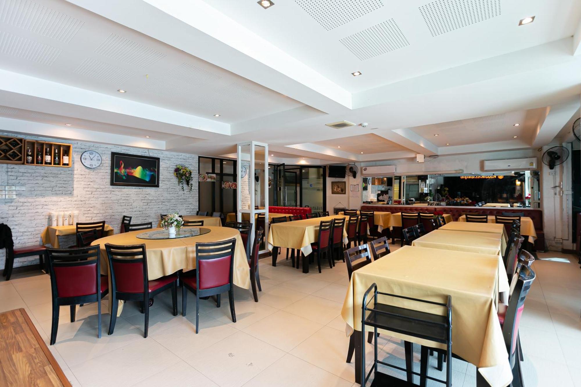 Grand Ratchapruek Hotel Pak Kret Esterno foto
